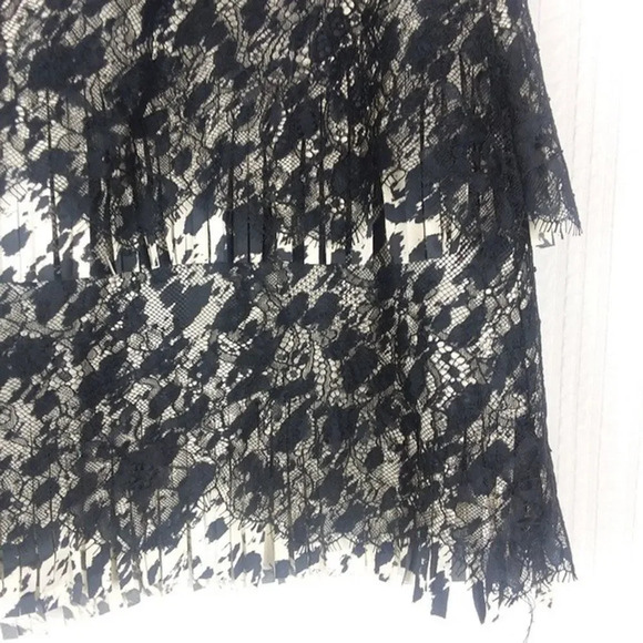 ANN TAYLOR | Black White Lace Print Fringed Skirt 6 - Picture 2 of 5